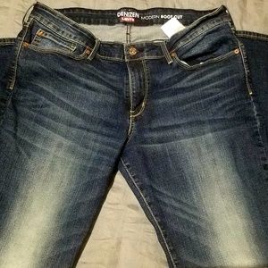Levi's Modern Boot cut